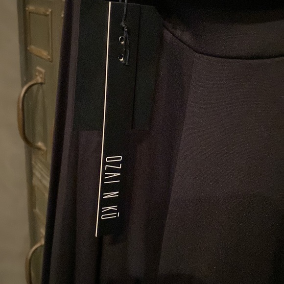 OZAI N KU Palazzo Pant. - Picture 4 of 6